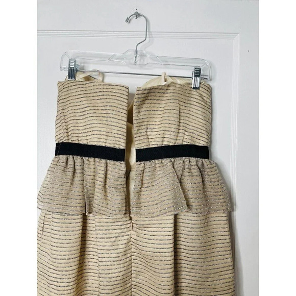 BCBGeneration Dress 8 Ribbed Gauze Chiffon Tiered Strapless Texture Peplum Party - Picture 4 of 12